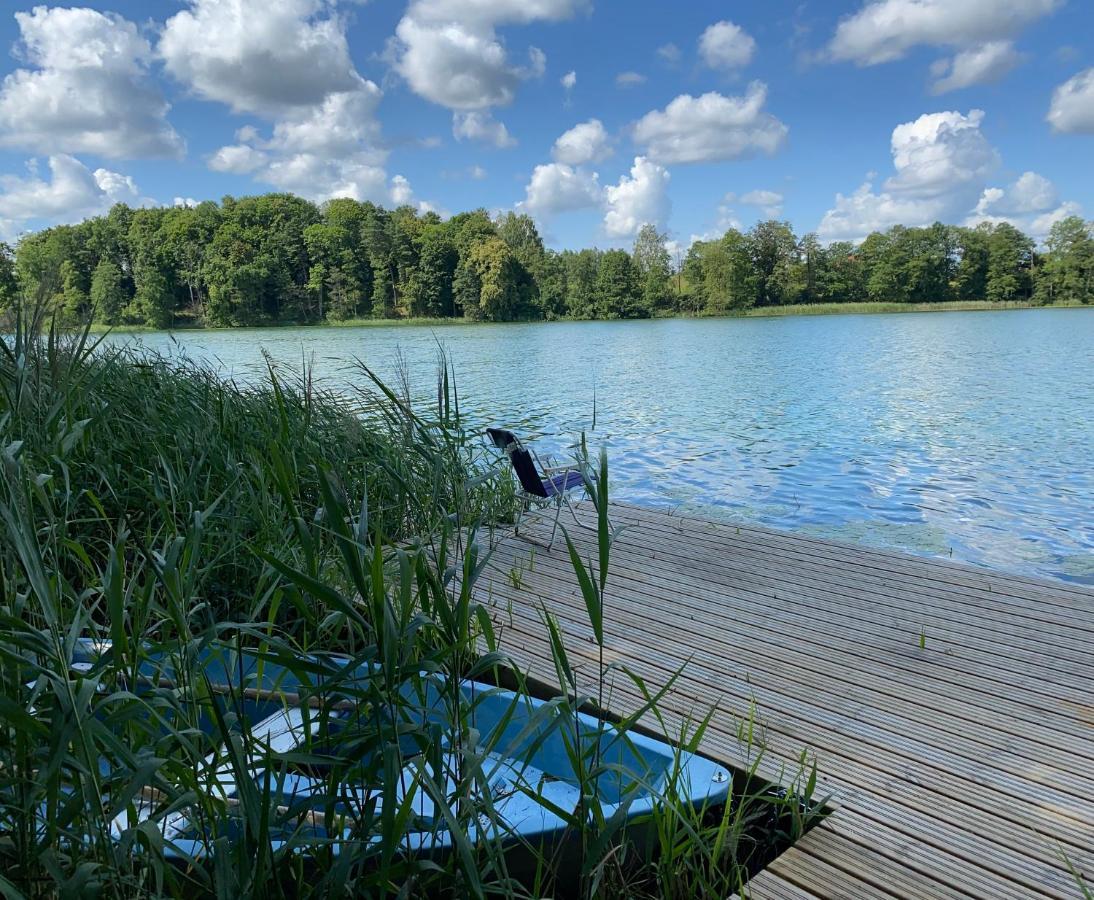 Miedzy Wodami - Domki Na Mazurach Mikołajki Exterior photo
